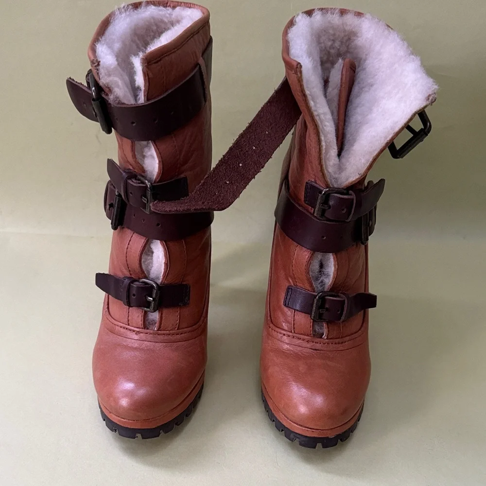 New Vintage Caramel Dolce Vita Winter Boots with Buckle Accents and Real Fur